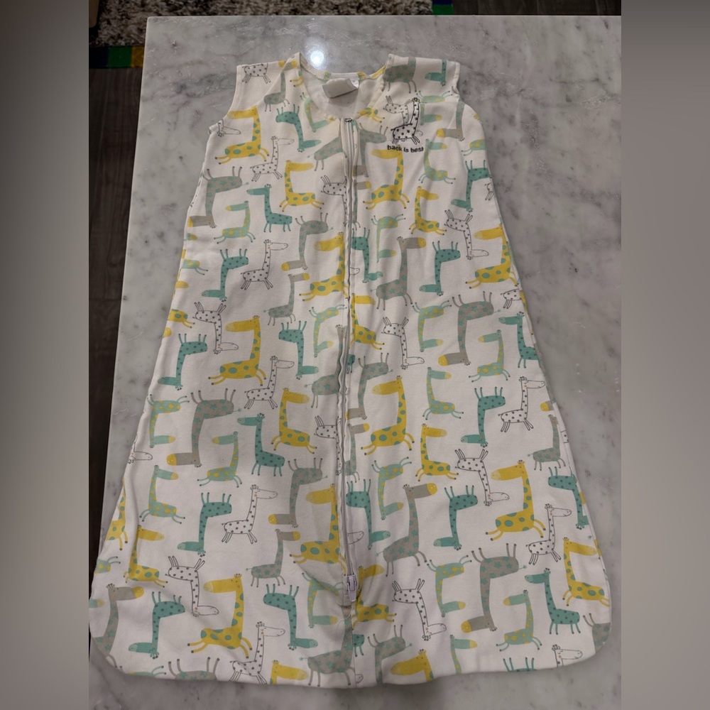 Halo Kids Pajamas with Giraffe Print